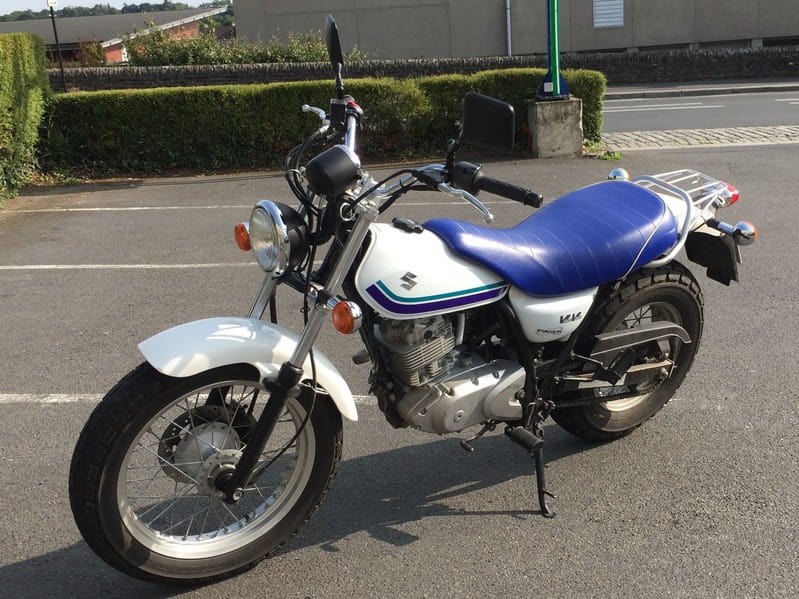 Moto suzuki